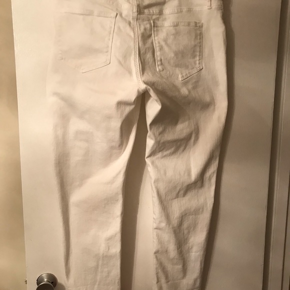 SONOMA WHITE JEANS - Picture 4 of 7